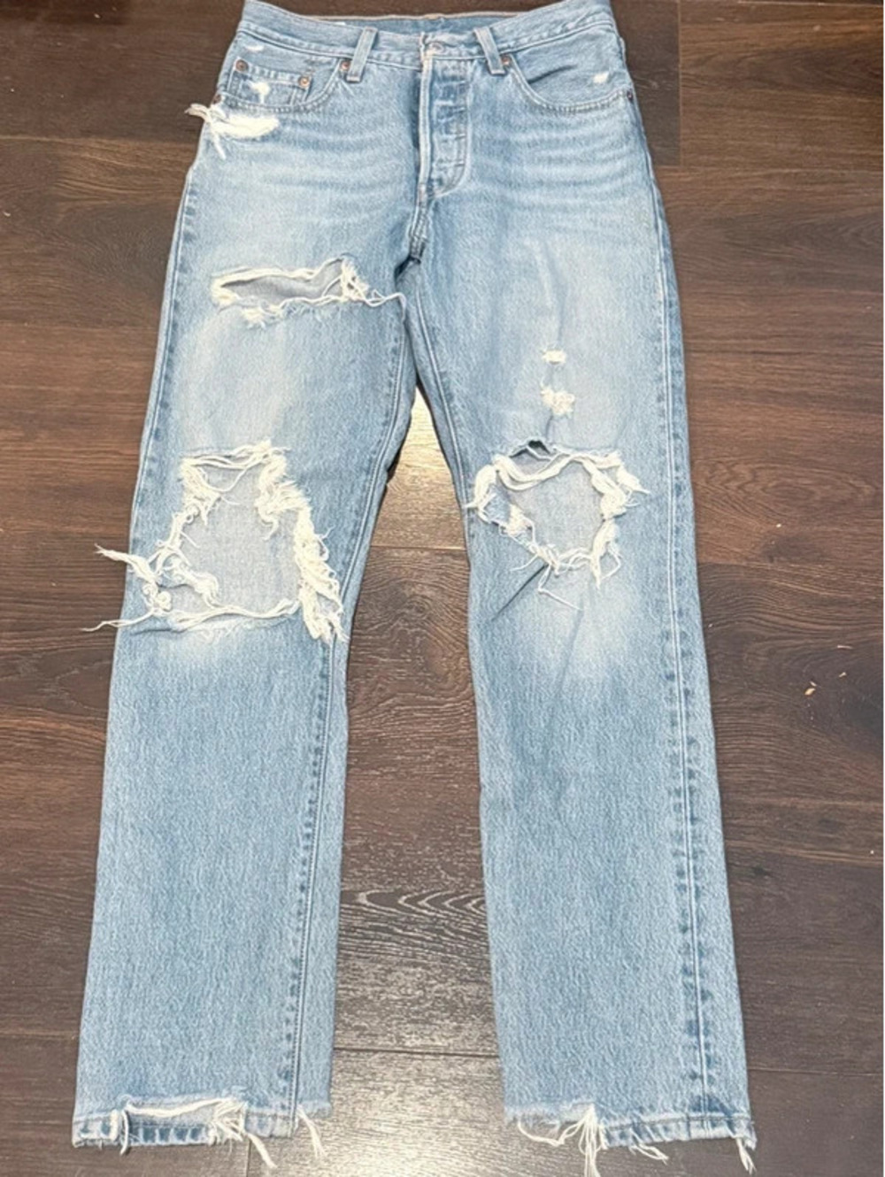 Levi’s 501 Original Fit Distressed Jeans W25 L30 1096